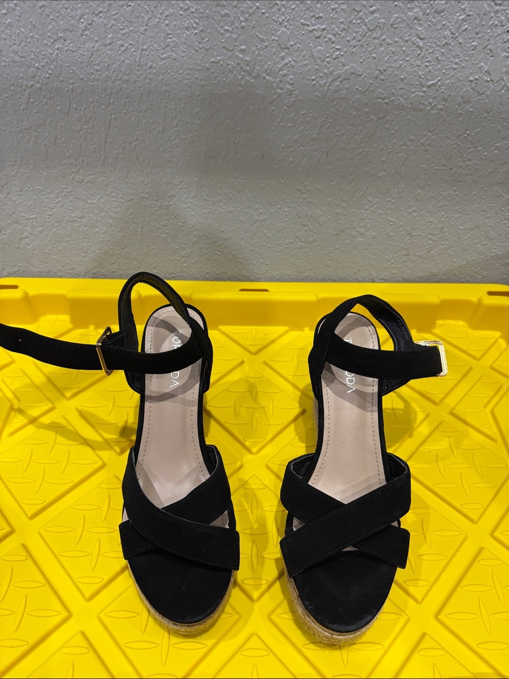 TOP Moda Black Suede Crisscross Ankle Strap Wedges